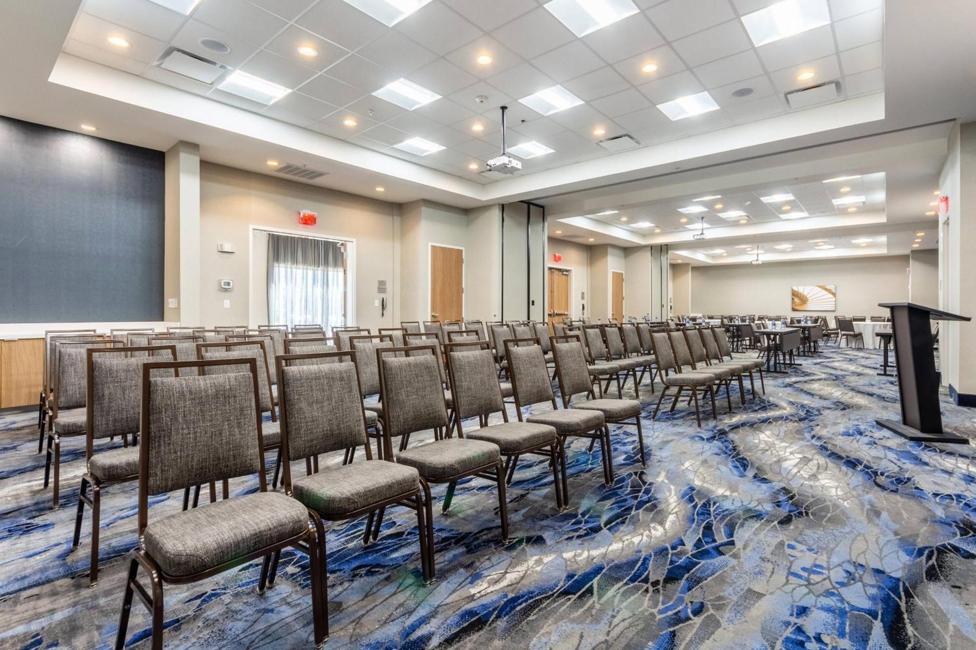 Fairfield Inn & Suites Dallas Arlington South Екстериор снимка