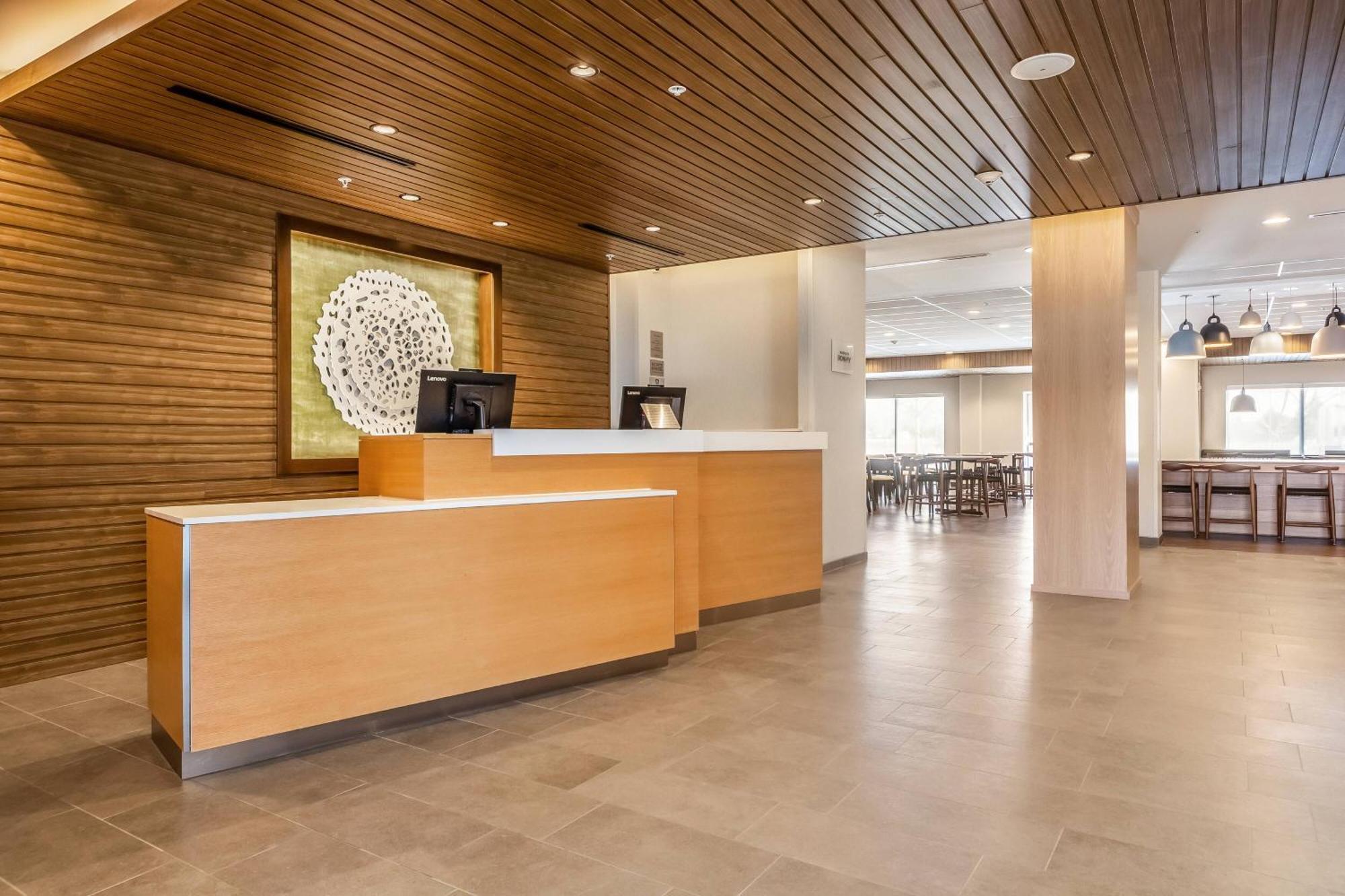 Fairfield Inn & Suites Dallas Arlington South Екстериор снимка
